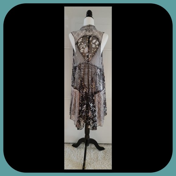 MINKAS || Long Flowy Boho Vest/Cardigan (SIZE S) - Picture 4 of 7